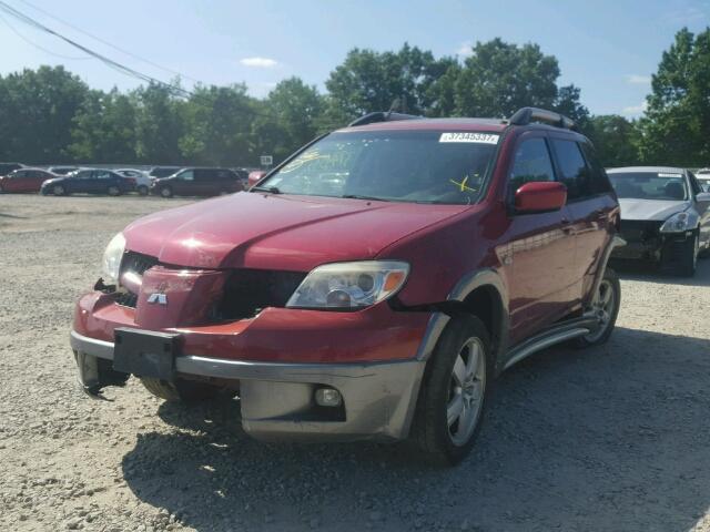 JA4LZ41F05U030512 - 2005 MITSUBISHI OUTLANDER RED photo 2