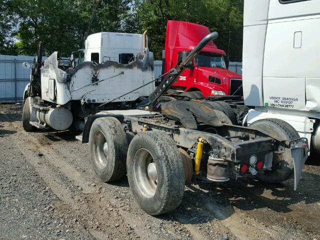 1FUJF0DE48LZ67996 - 2008 FREIGHTLINER COLUMBIA 1 WHITE photo 3