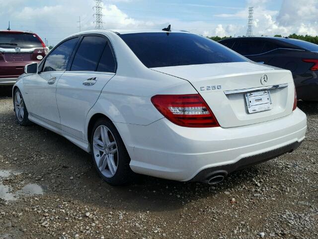 WDDGF4HB6CR237060 - 2012 MERCEDES-BENZ C 250 WHITE photo 3