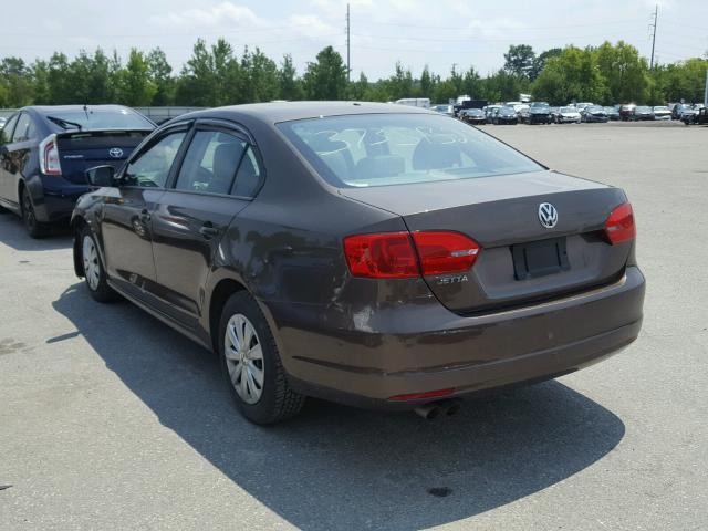 3VW1K7AJ6CM407141 - 2012 VOLKSWAGEN JETTA BASE 棕色 照片 3