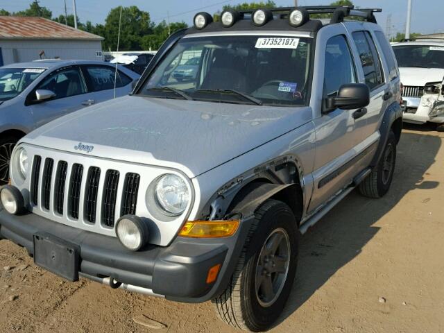 1J4GK38K05W542651 - 2005 JEEP LIBERTY RE SILVER photo 2