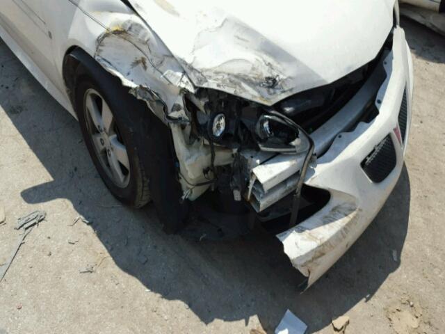 2G2WP552971126437 - 2007 PONTIAC GRAND PRIX Ақ фото 9