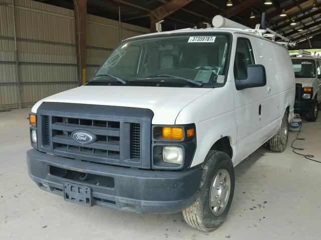 1FTNE2ELXADA19865 - 2010 FORD ECONOLINE WHITE photo 2