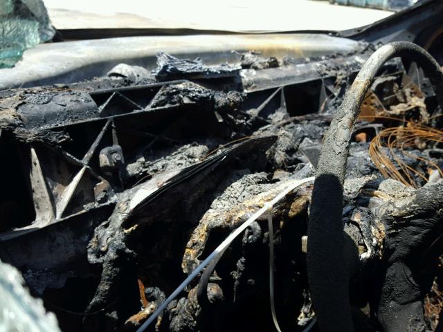 1G1ZC5E19BF330855 - 2011 CHEVROLET MALIBU 1LT ვერცხლისფერი ფოტო 8