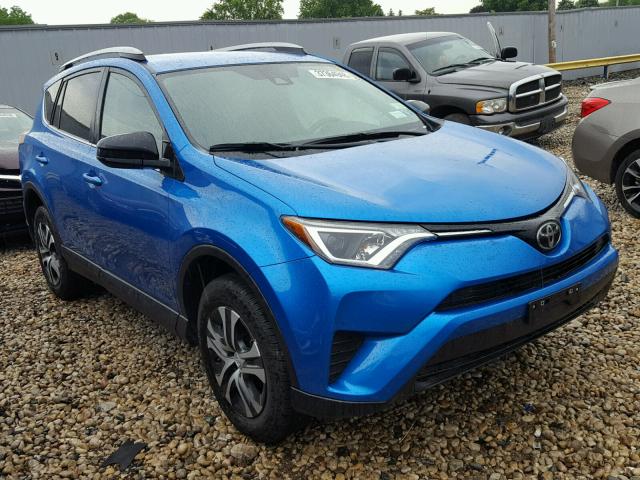 2T3BFREV5HW562595 - 2017 TOYOTA RAV4 LE BLUE photo 1