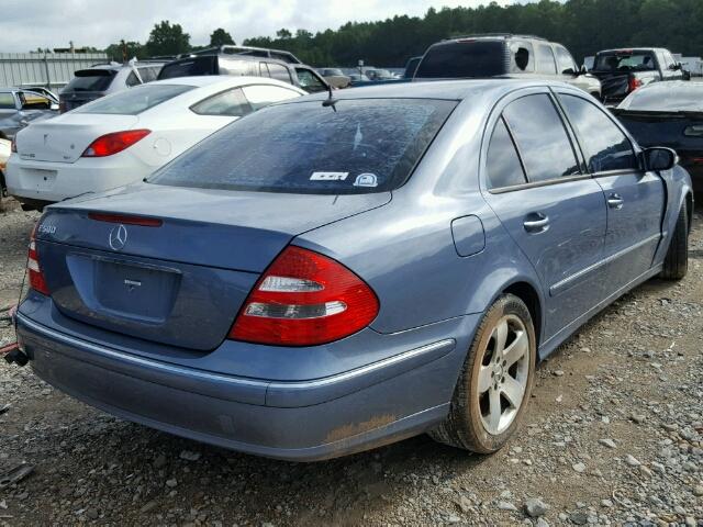 WDBUF70J63A320552 - 2003 MERCEDES-BENZ E 500 BLUE photo 4