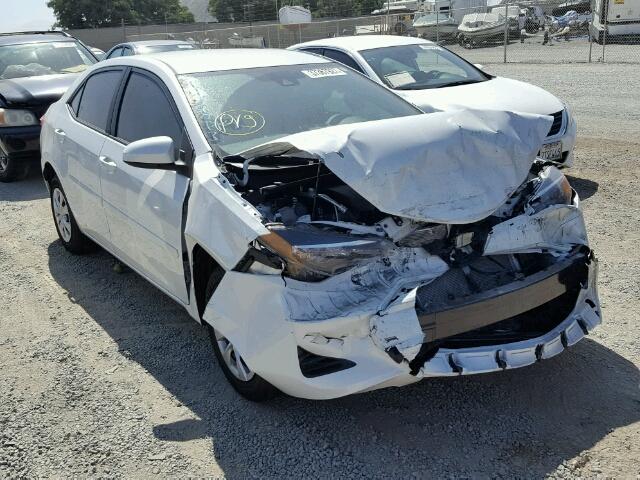 5YFBPRHE1HP591448 - 2017 TOYOTA COROLLA LE WHITE photo 1