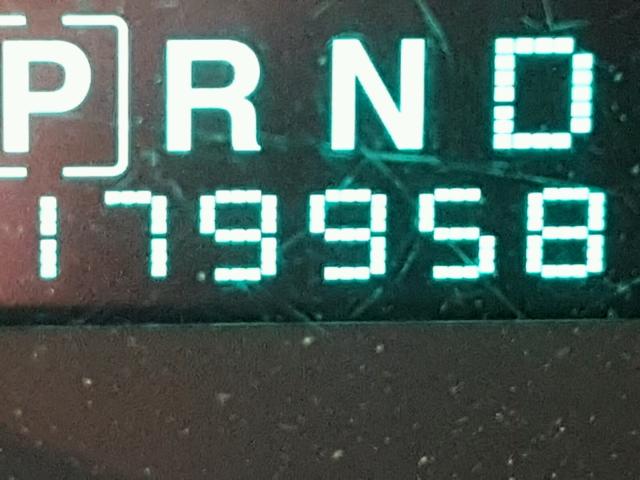 1J8HG58NX7C529677 - 2007 JEEP COMMANDER Qara foto 8