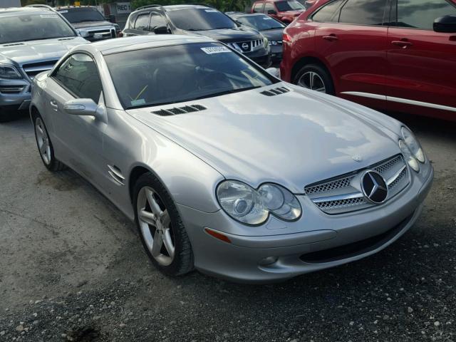 WDBSK75F24F081075 - 2004 MERCEDES-BENZ SL 500 SILVER photo 1