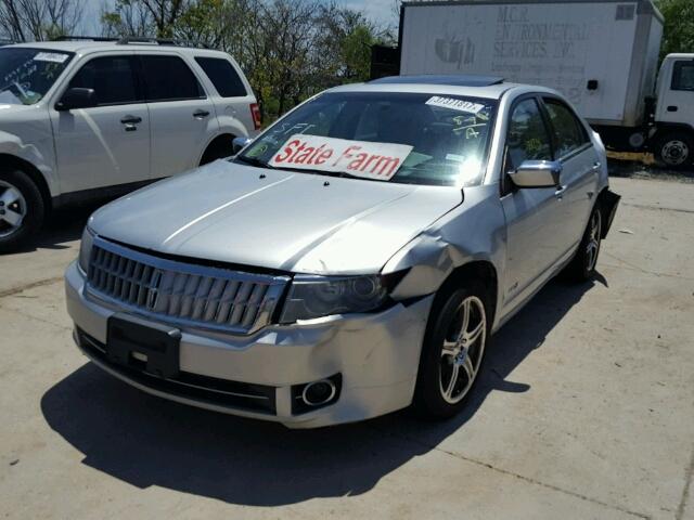 3LNHM28T59R624791 - 2009 LINCOLN MKZ SILVER photo 2