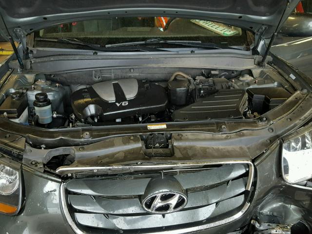 5XYZK4AG0BG068641 - 2011 HYUNDAI SANTA FE L GRAY photo 7