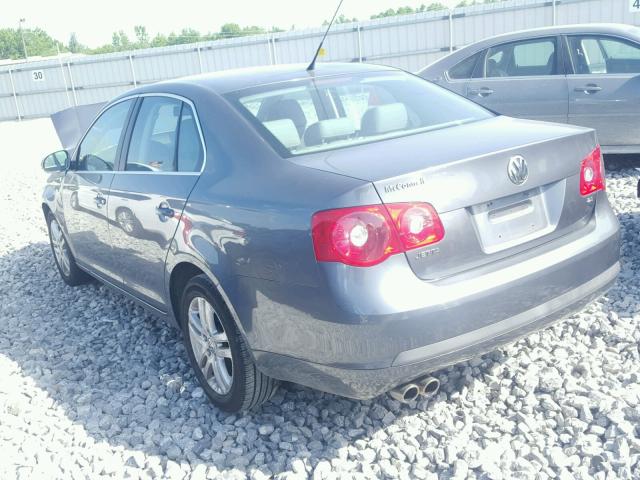 3VWEF71KX7M131700 - 2007 VOLKSWAGEN JETTA WOLF GRAY photo 3