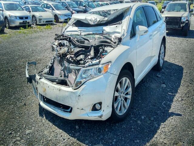 4T3ZA3BB5GU097402 - 2016 TOYOTA VENZA XLE WHITE photo 2