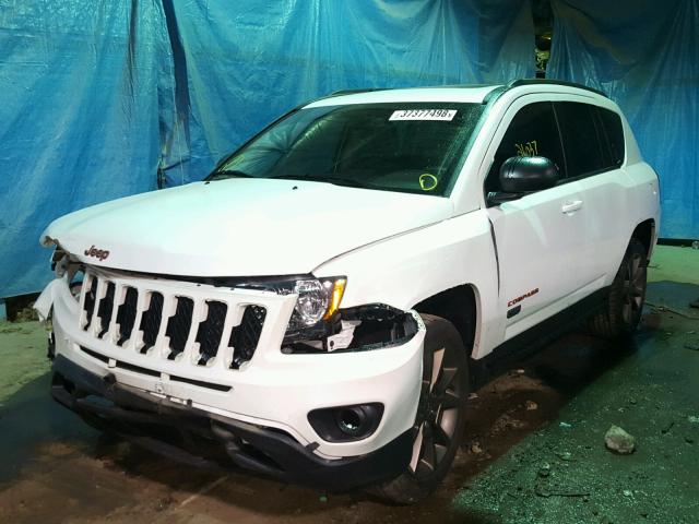 1C4NJDBB9GD807600 - 2016 JEEP COMPASS SP WHITE photo 2