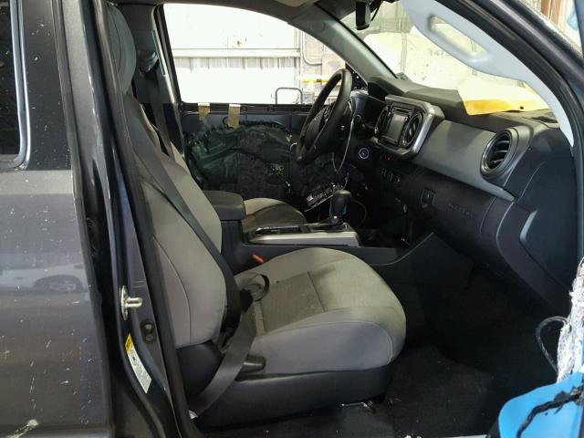 5TFAZ5CN3HX024245 - 2017 TOYOTA TACOMA DOU GRAY photo 5