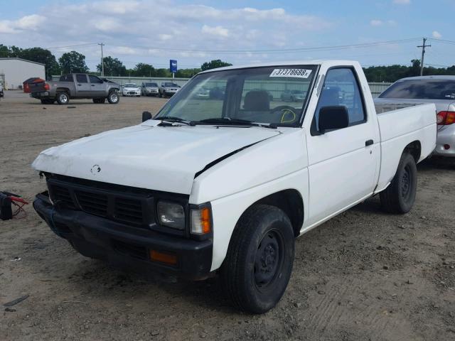 1N6SD11S6VC300390 - 1997 NISSAN TRUCK BASE WHITE photo 2