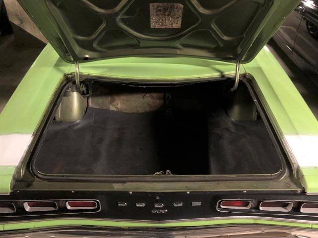 WP23G0G120700 - 1970 DODGE CORONET GREEN photo 8