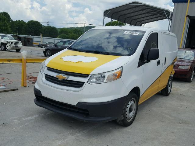 3N63M0YN6FK695276 - 2015 CHEVROLET CITY EXPRE TWO TONE photo 2