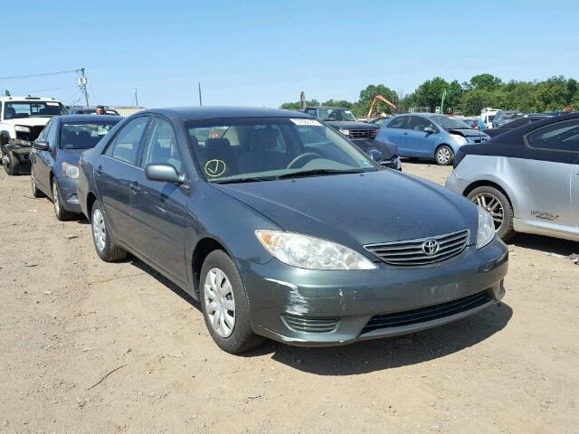 4T1BE32KX5U102671 - 2005 TOYOTA CAMRY LE მწვანე ფოტო 1