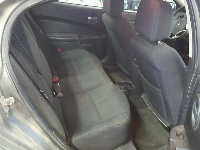 2G2WP552781104566 - 2008 PONTIAC GRAND PRIX GRAY photo 6