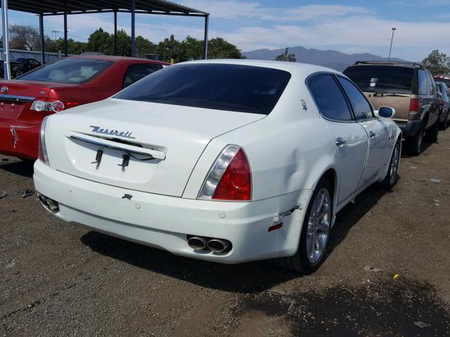 ZAMCE39A470027865 - 2007 MASERATI QUATTROPOR WHITE photo 4