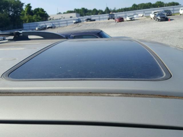 5LMFU27R74LJ15545 - 2004 LINCOLN NAVIGATOR ოქროსფერი ფოტო 9