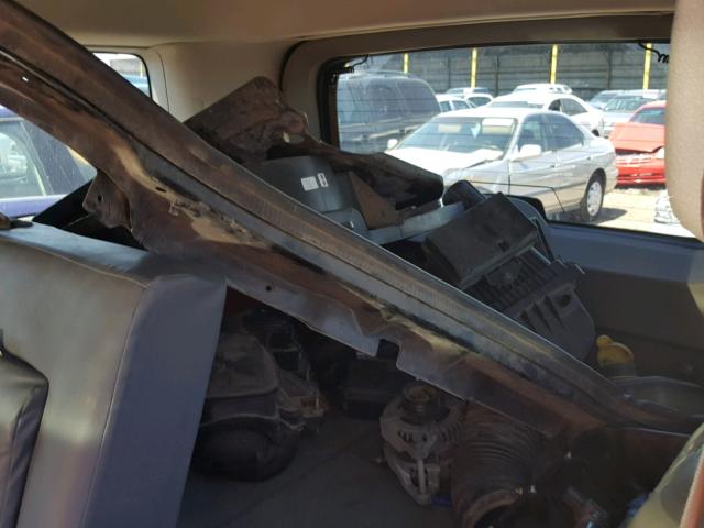 1J8HH48N46C203539 - 2006 JEEP COMMANDER წითელი ფოტო 9