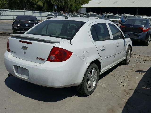 1G1AL58F187115784 - 2008 CHEVROLET COBALT LT WHITE photo 4