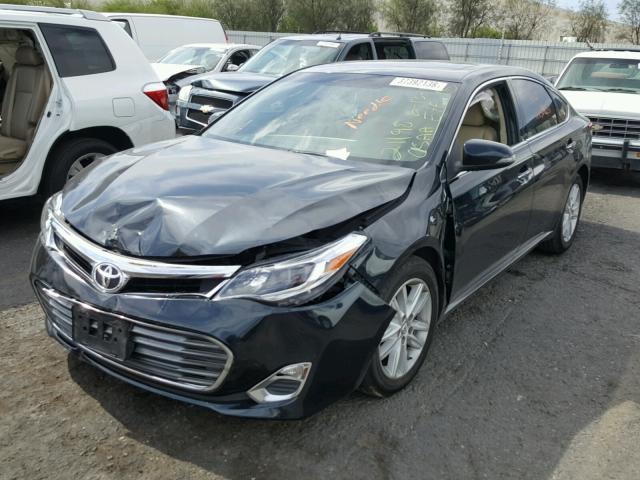 4T1BK1EB2FU143967 - 2015 TOYOTA AVALON XLE GREEN photo 2