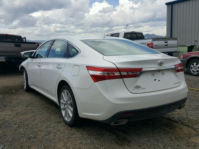 4T1BK1EB3DU008705 - 2013 TOYOTA AVALON BAS Weiß Foto 3