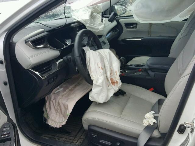 4T1BK1EB3DU008705 - 2013 TOYOTA AVALON BAS Weiß Foto 5