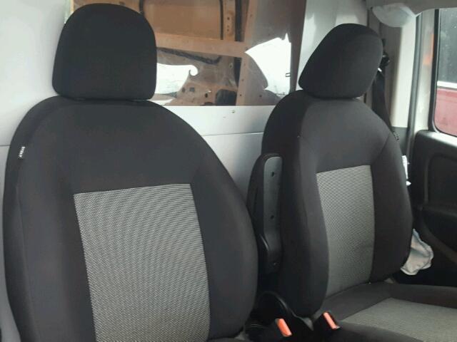 ZFBERFAT4G6B12451 - 2016 RAM PROMASTER 白色 照片 6