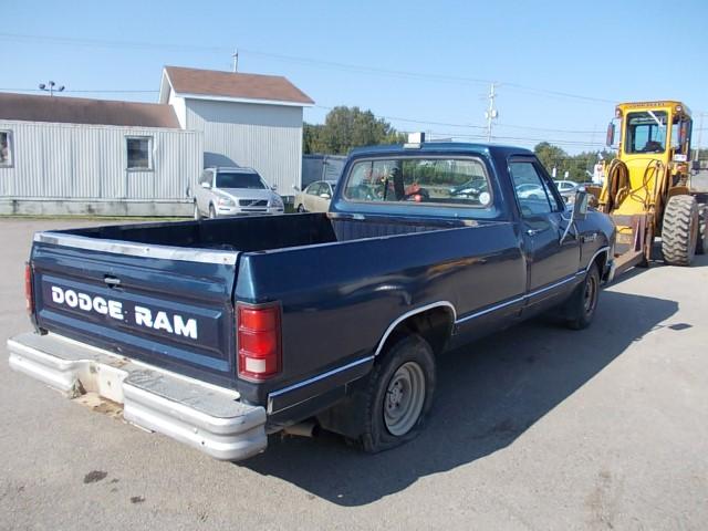 1B7FD04H7HS513745 - 1987 DODGE D-SERIES D BLUE photo 4