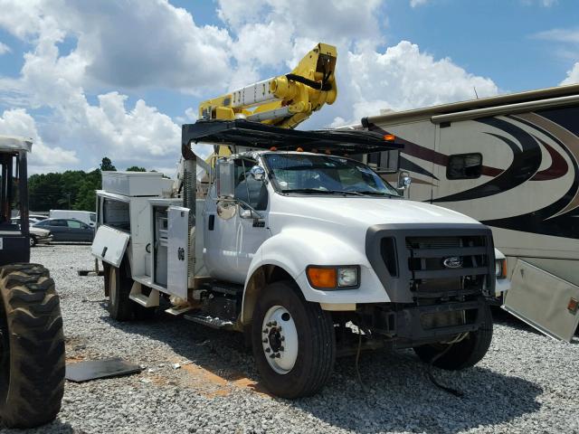 3FRXF7FL5DV037729 - 2013 FORD F750 SUPER WHITE photo 1