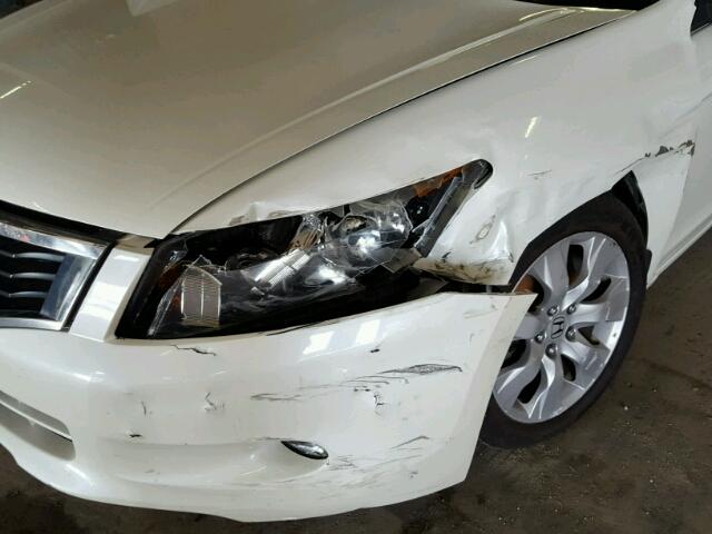 1HGCP36838A056318 - 2008 HONDA ACCORD EXL WHITE photo 9