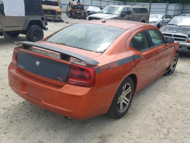 2B3KA53H36H215298 - 2006 DODGE CHARGER R/ ORANGE photo 4