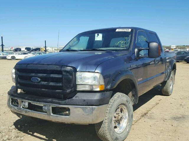 1FTSW31P04ED61919 - 2004 FORD F350 SRW S BLUE photo 2