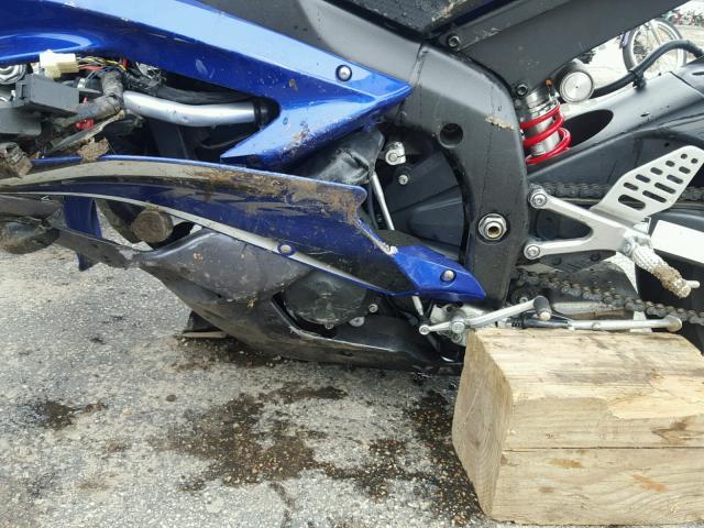 JYARJ12E57A020487 - 2007 YAMAHA YZFR6 L BLUE photo 7