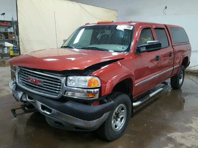 1GTHC23G11F113260 - 2001 GMC SIERRA C25 ORANGE photo 2