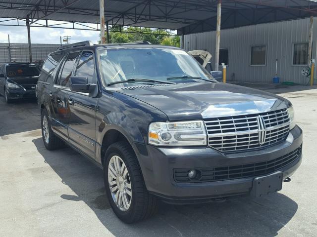 5LMJJ3H55AEJ02975 - 2010 LINCOLN NAVIGATOR 黑色 照片 1