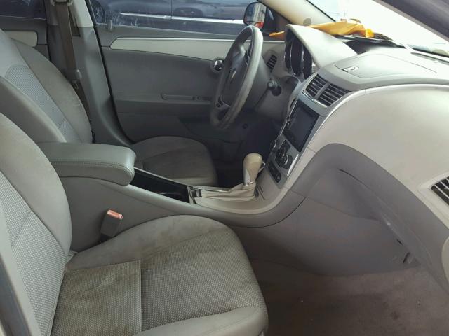 1G1ZC5EU6BF364083 - 2011 CHEVROLET MALIBU 1LT SILVER photo 5