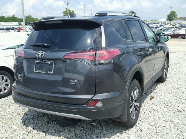 2T3RFREV9HW659491 - 2017 TOYOTA RAV4 XLE GRAY photo 4