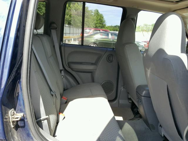 1J8GL38K66W123698 - 2006 JEEP LIBERTY RE BLUE photo 6