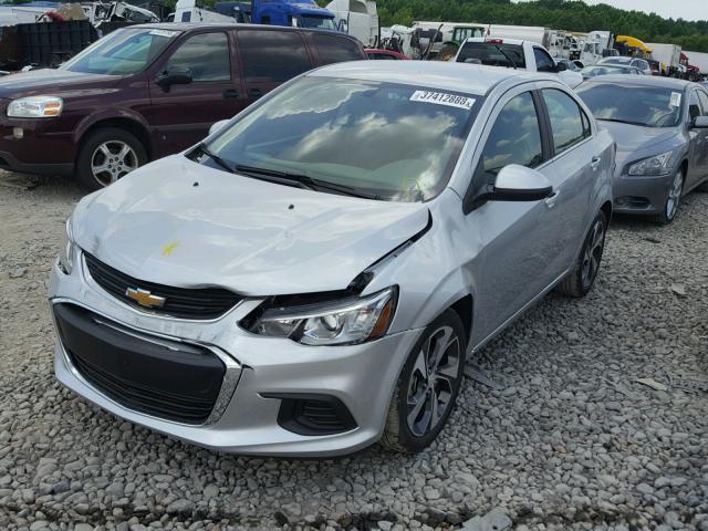 1G1JF5SBXJ4106618 - 2018 CHEVROLET SONIC PREM SILVER photo 2