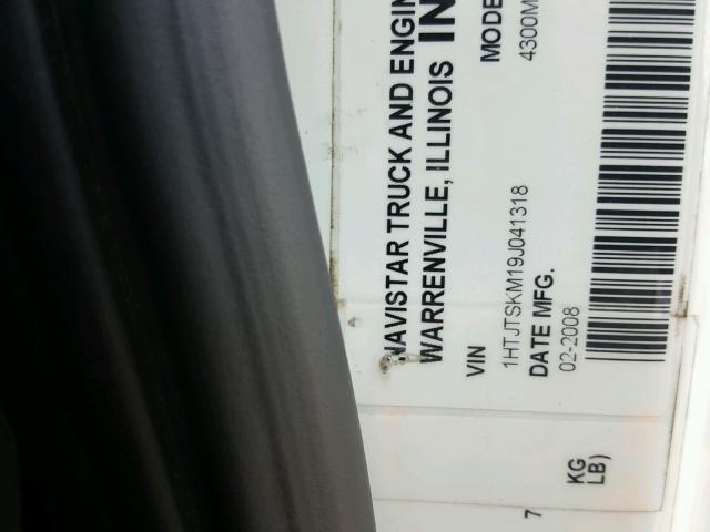 1HTJTSKM19J041318 - 2009 INTERNATIONAL 4000 WHITE photo 10