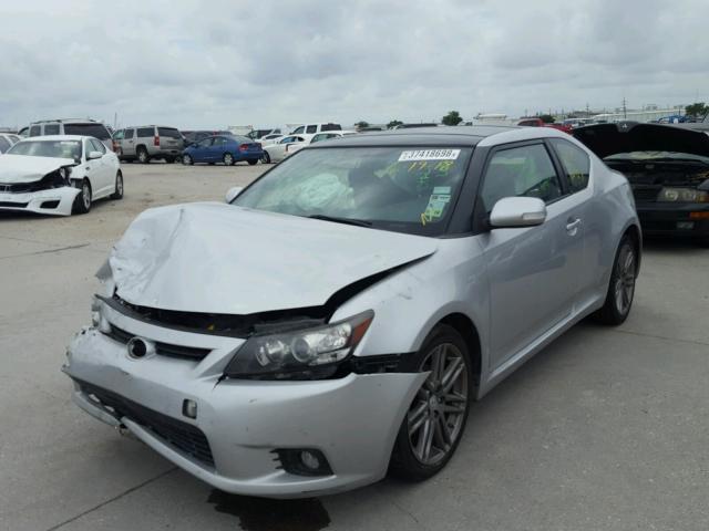 JTKJF5C77C3035848 - 2012 TOYOTA SCION TC 银色 照片 2