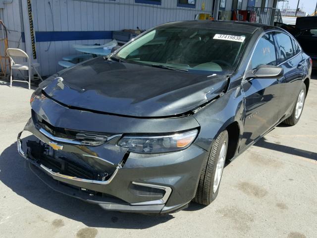 1G1ZB5ST2HF117229 - 2017 CHEVROLET MALIBU LS 灰色 照片 2