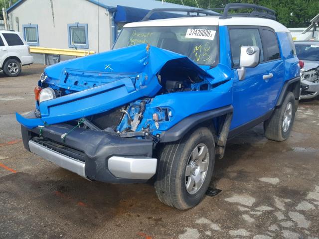 JTEBU11F68K018956 - 2008 TOYOTA FJ CRUISER BLUE photo 2