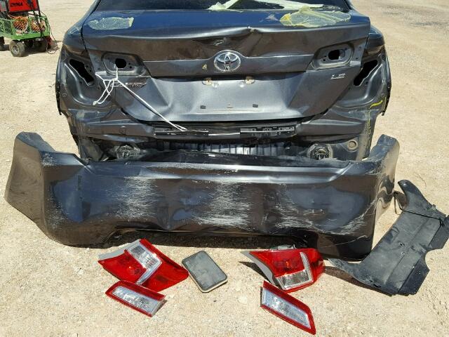 4T1BF1FK8CU584257 - 2012 TOYOTA CAMRY GRAY photo 9