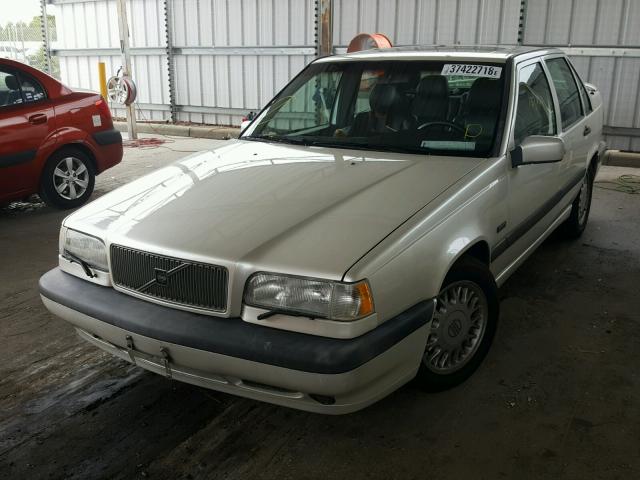 YV1LS572XT2272814 - 1996 VOLVO 850 WHITE photo 2